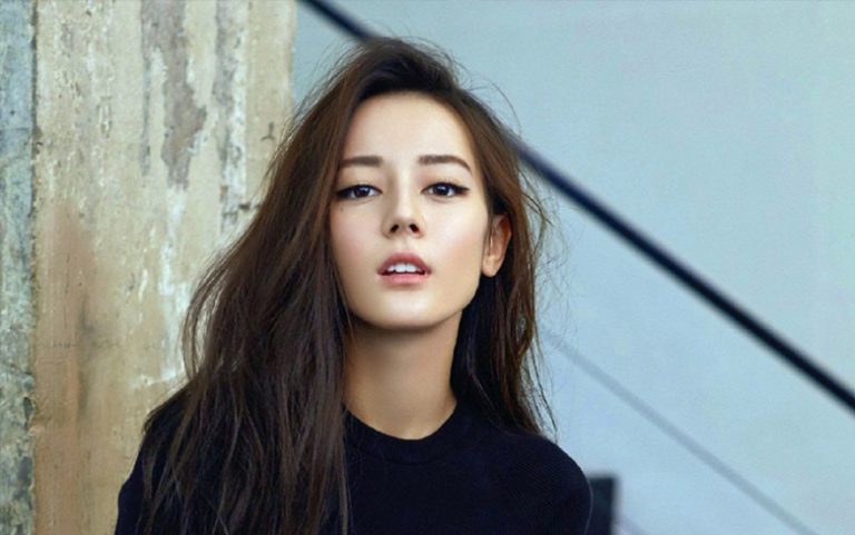 Dilraba Dilmurat Kimdir?