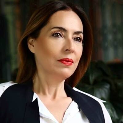 Özlem Akınözü kiminle evli