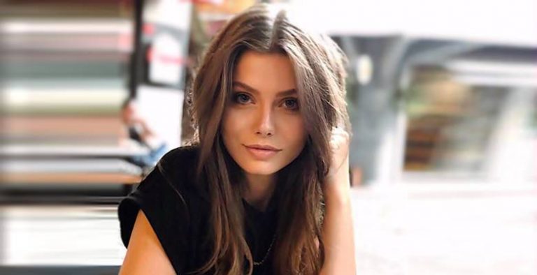 Aylin Veziroğlu kimdir?