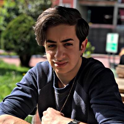 Tolga Koçyiğit kimdir