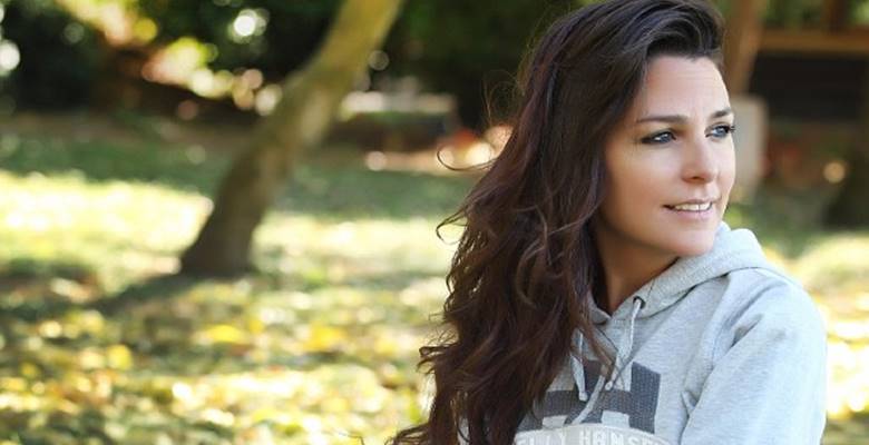 Ece Üner Eşi Show Ana Haber Yeni Sunucusu Ece Üner Kimdir