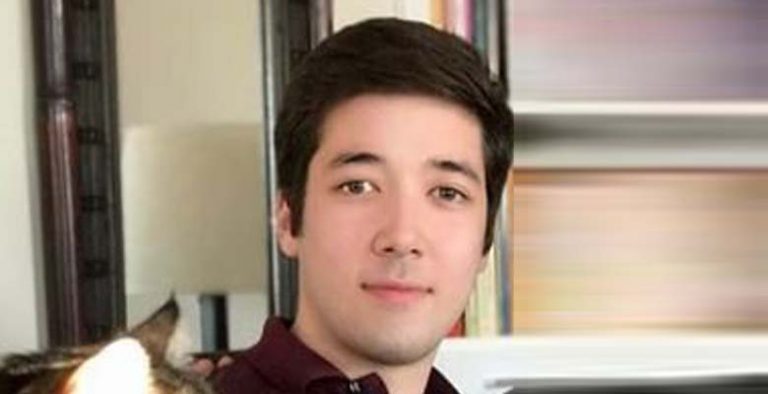 Sarp Çonka kimdir?