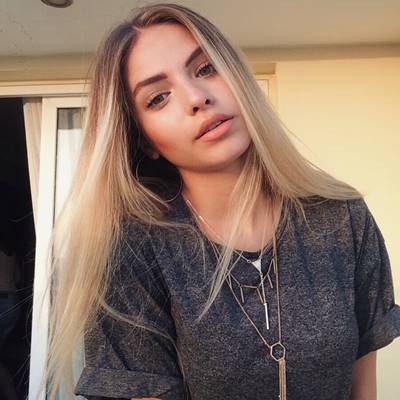 İrem Yalçınkaya yaş